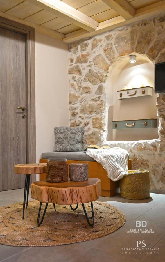 Pyrgos Houses And Restaurant Avgonima ภายนอก รูปภาพ