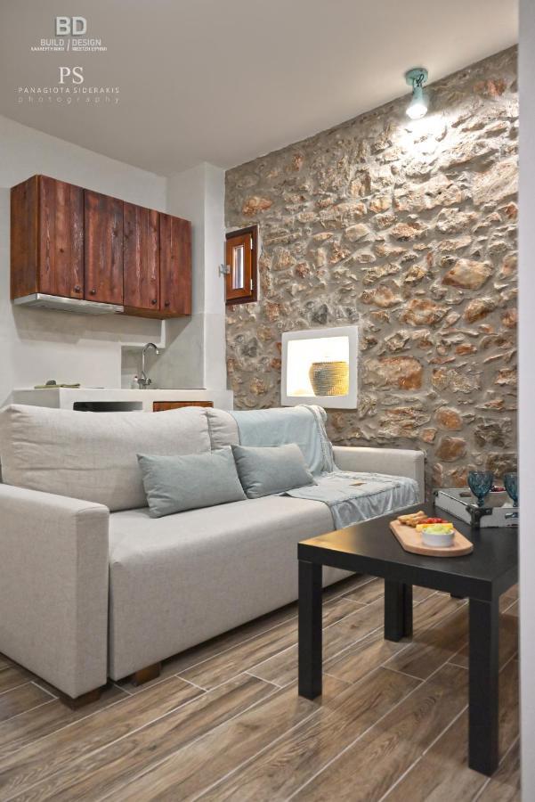 Pyrgos Houses And Restaurant Avgonima ภายนอก รูปภาพ