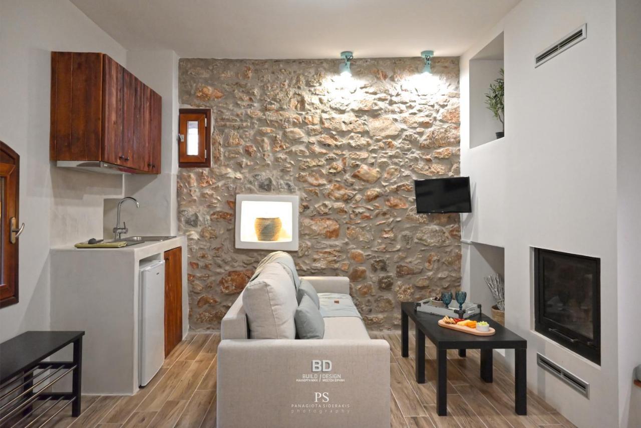 Pyrgos Houses And Restaurant Avgonima ภายนอก รูปภาพ